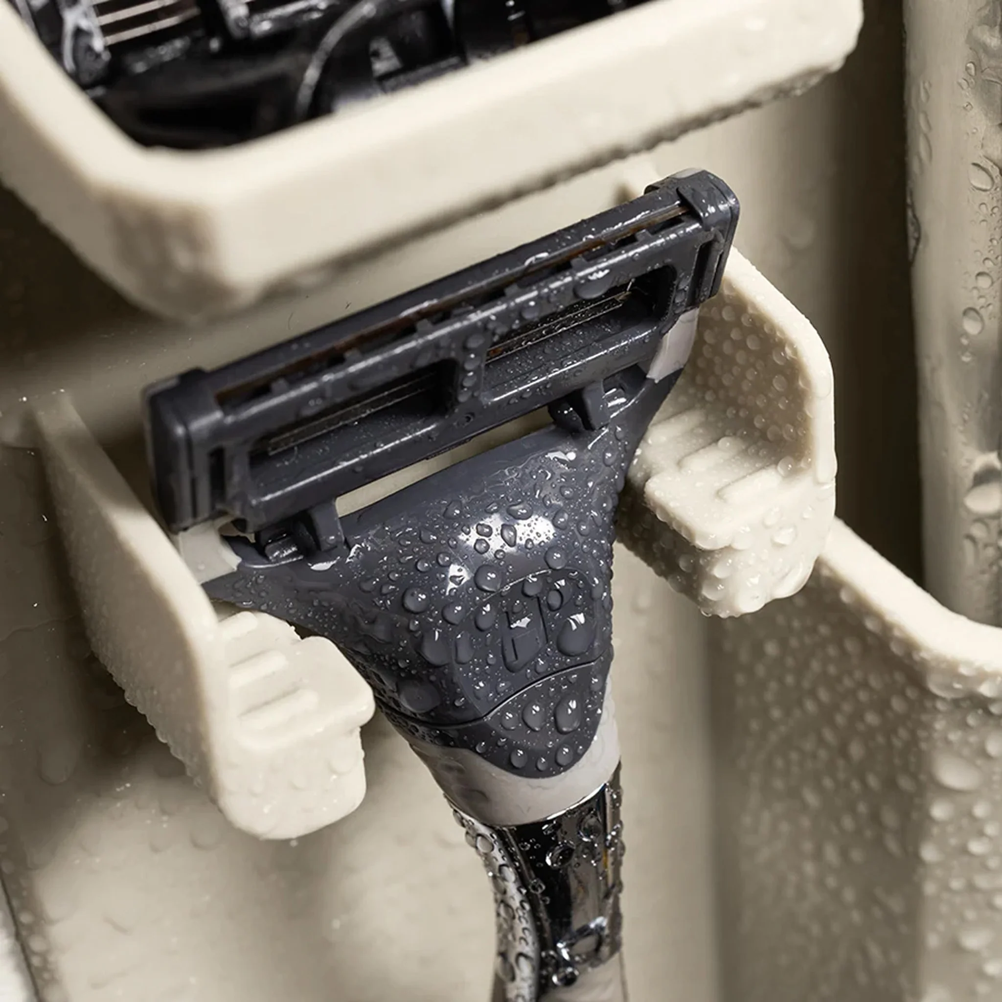 TOOLETRIES The Harvey Toothbrush and Razor Holder Shower/Bathroom, Sand - Image 3