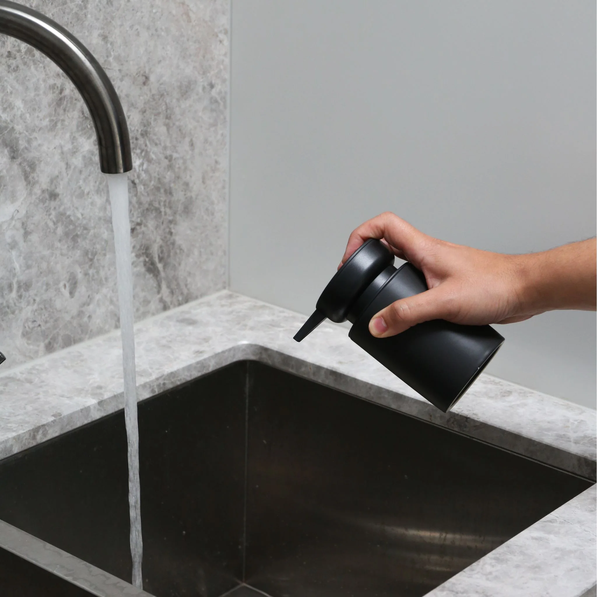 ZONE DENMARK Diish Dishwashing Set, Black - Image 7