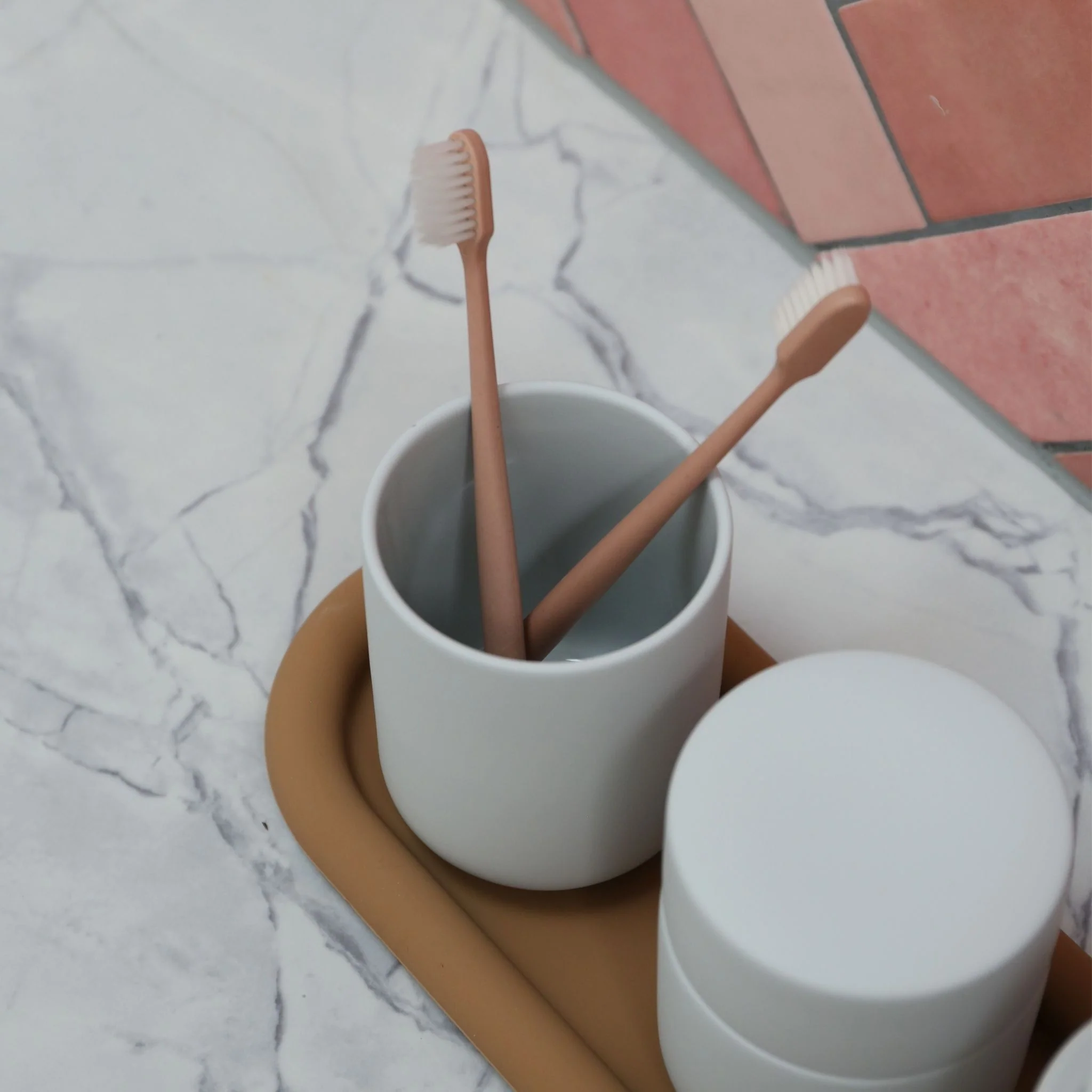 ZONE DENMARK Ume Tumbler/Toothbrush Holder, Soft Grey - Image 4