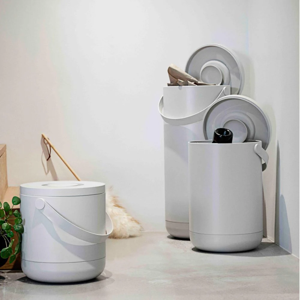 ZONE DENMARK Waste Bin Circular, 22L/H44cm, Warm Grey - Image 4